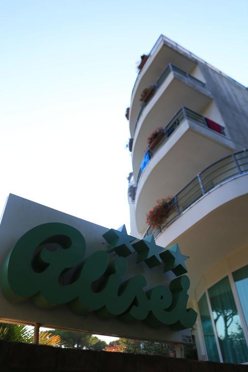 Hotel Alisei Lignano Sabbiadoro Exterior photo