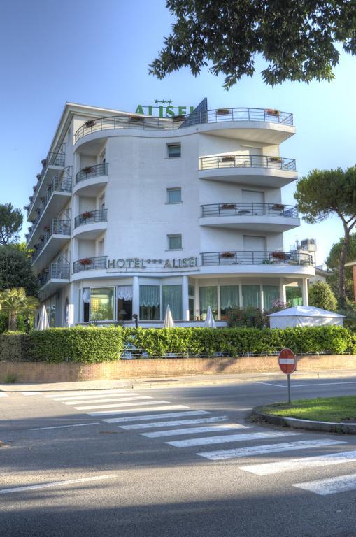Hotel Alisei Lignano Sabbiadoro Exterior photo